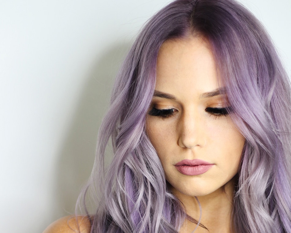 LCIAD_Face_home_image_girl_with_lilac_hair